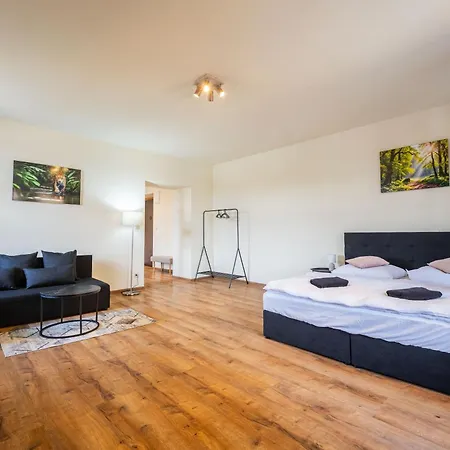 Easy Apartmán *
